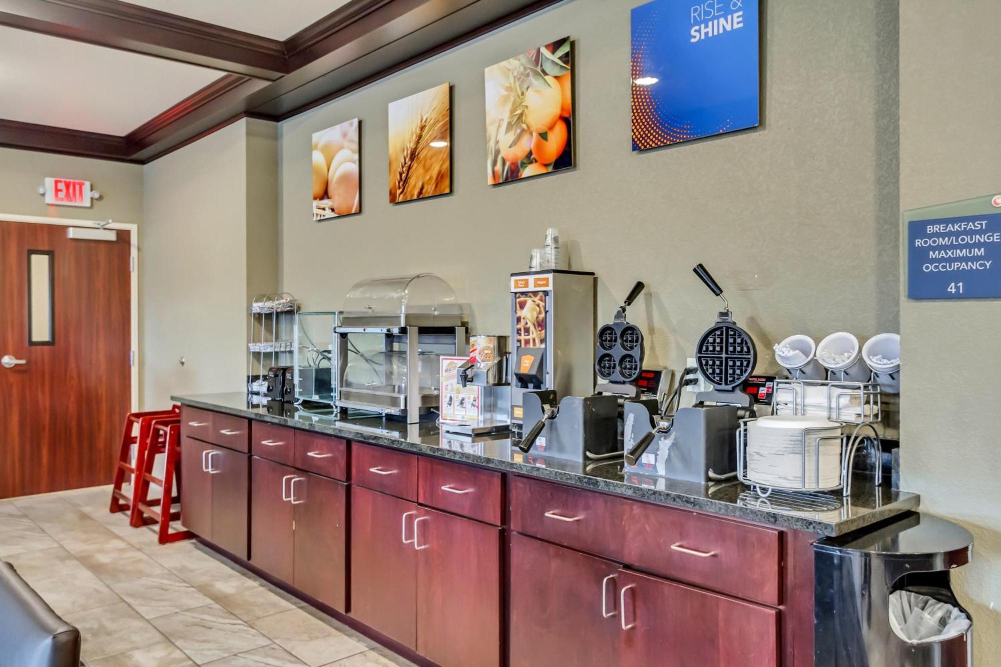 Comfort Inn & Suites Morgan - South Ogden Bagian luar foto